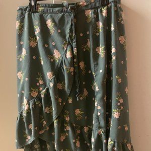 XL SO Goods for Life Midi Skirt